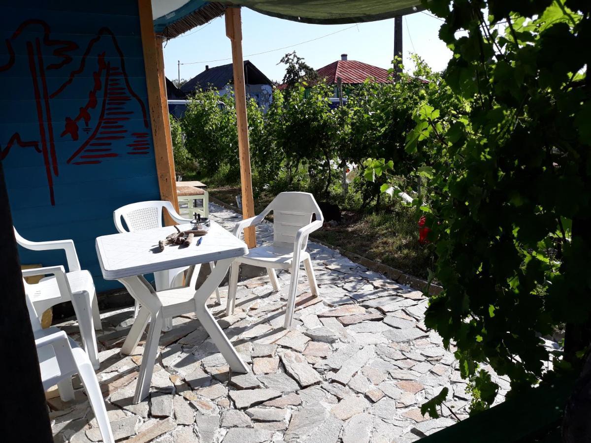 Danube Delta Hostel Homestay & Camping Sulina Exterior photo